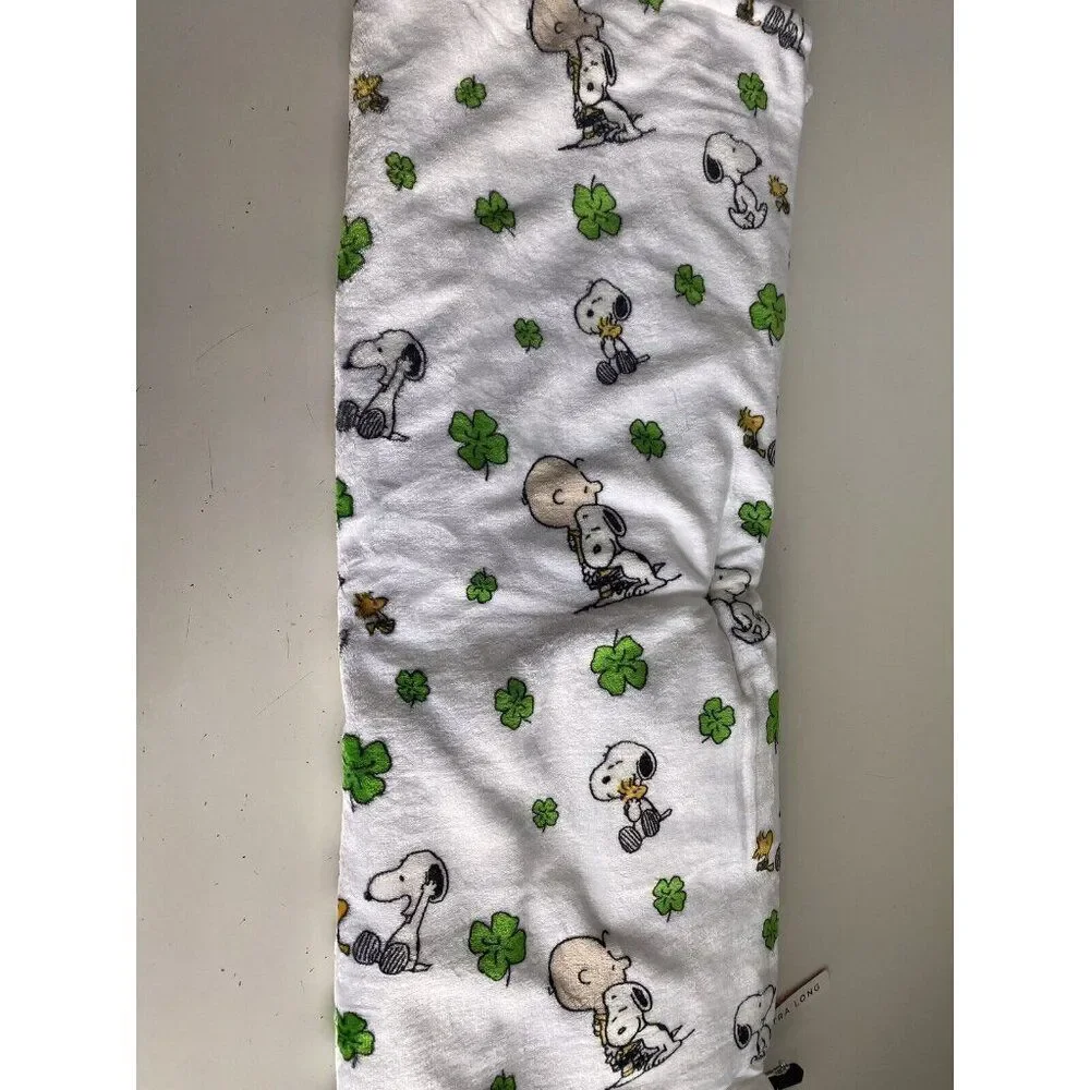 Peanuts Snoopy Charlie‎ Brown St Patricks Day Shamrock Plush Throw Blanket Soft